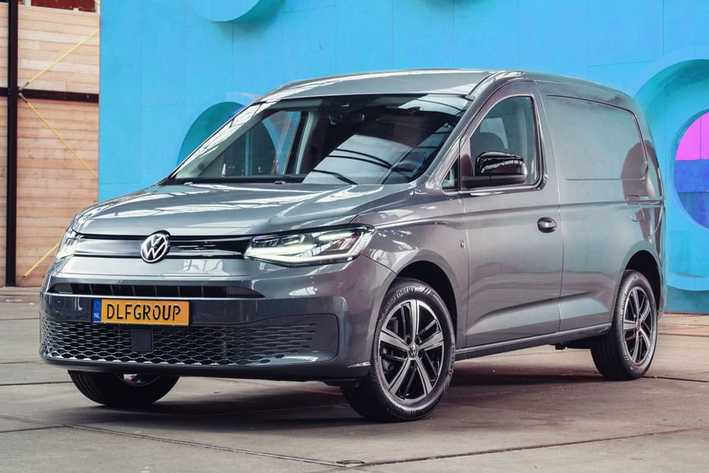 Grijze Volkswagen Caddy bedrijfswagen voor zakelijke lease